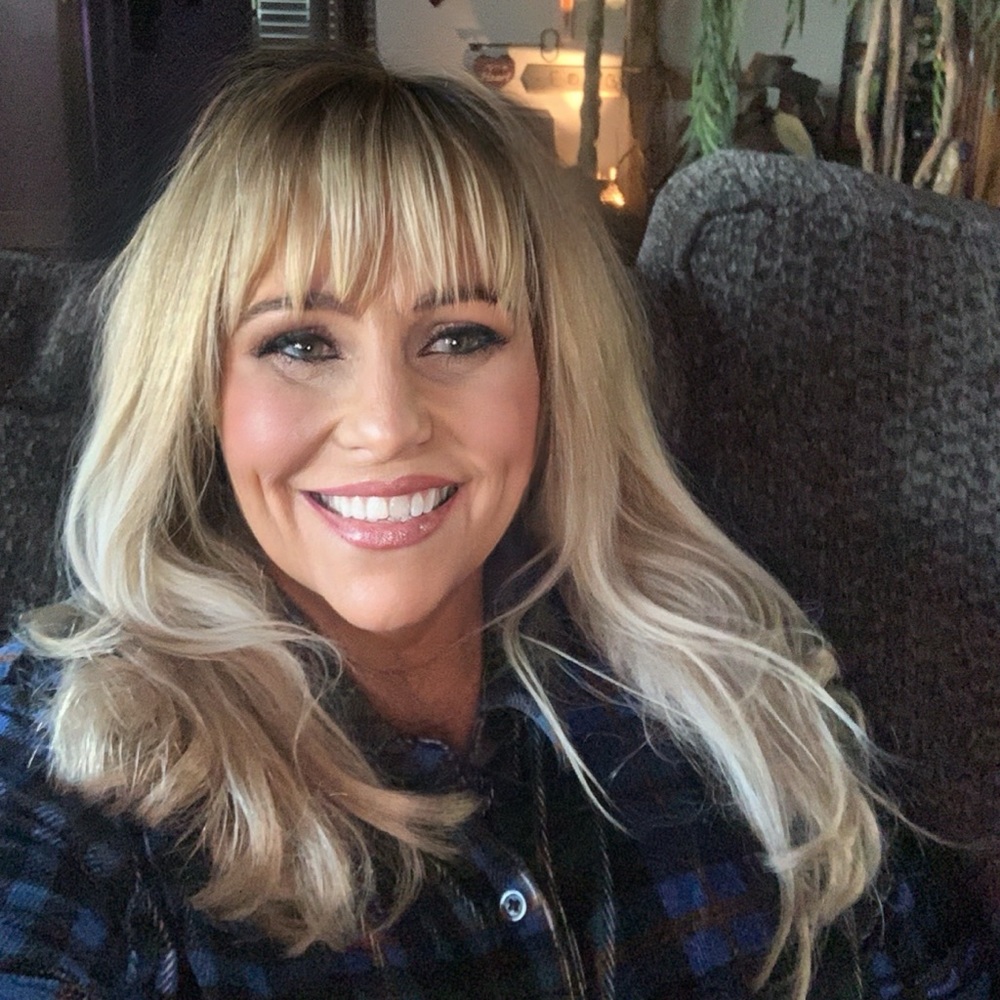 Meet your Posher, Stacie